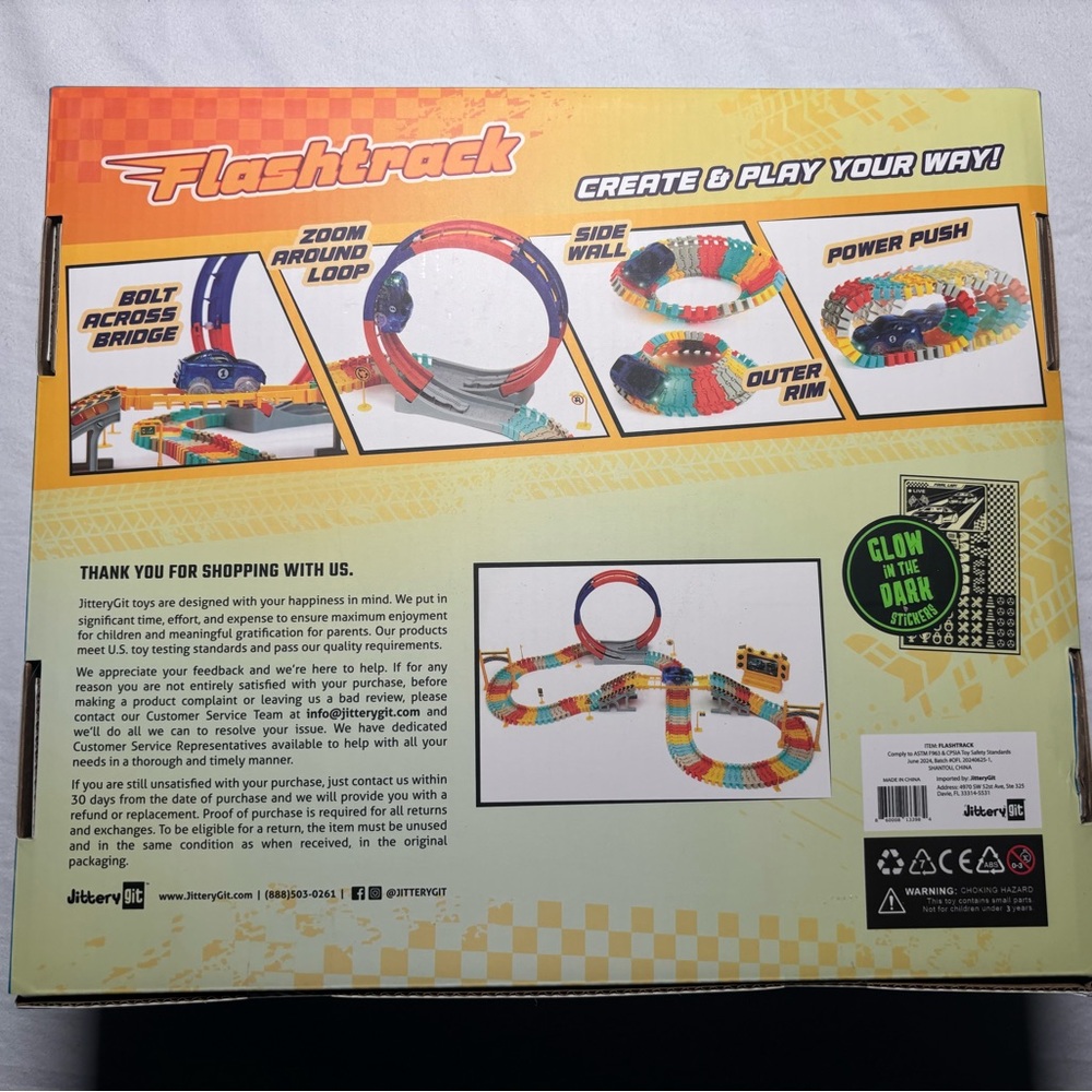 Jittery Git Flashtrack Racing Set - Picture 2 of 5